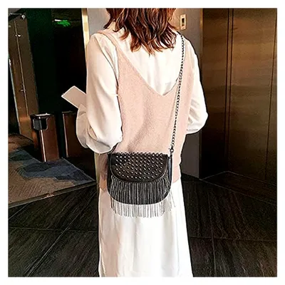 Produktbild von Mini Nietentasche mit Kette und Fransen, elegante Umhängetasche