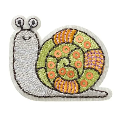 Produktbild von Mono Quick 06164 Schnecke mit Pailletten Bügelbild, Patch, ca. 3,7 x 4,3 cm