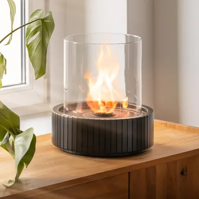 Produktbild von Planika - Lotus Tisch-Biokamin, tragbarer Bioethanol-Kamin mit Commerce-Technologie, zylindrisches Glas