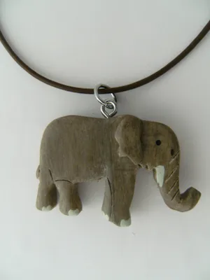 Produktbild von Kette Elefant, Holzanhänger Lederband Ketten Modeschmuck Elefanten Tier
