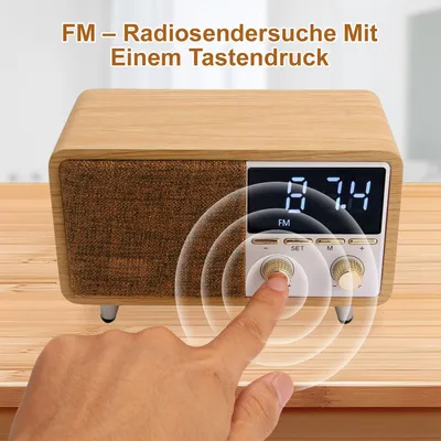 Produktbild von Bluetooth-Lautsprecher mit Radiowecker, zwei Weckerfunktionen, dimmbarem LED-Display, unterstützt TF-Karten und AUX-Eingang.