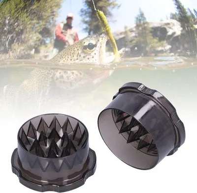 Produktbild von Kompakt Karperaas Grinder in Grau/Weiß/Transpa - Ideal für das Zerkleinern von Karperfutter - 10x10x5,3cm groß