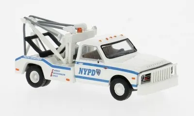 Produktbild von Brekina 19668 - 1/87 Chevrolet C 30 Abschleppwagen, 1968, NYPD - Neu