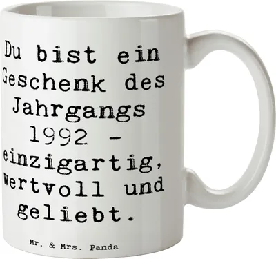 Produktbild von Mr. & Mrs. Panda Tasse Spruch 1992 Geburtstag Geschenk - Weiß - Geburtstagsgeschenk, Alter, Jubiläum, Pott, Glückwünsche, Happy Birthday, Kaffeebecher, Becher, haferl