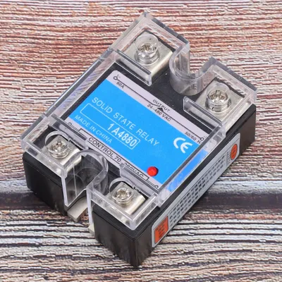 Produktbild von Einphasiges Halbleiterrelais 70-280VAC Eingang 24-480VAC Last AC AC SSR Elektrische Ausrüstung für CNC-Maschinen (BERM-1 A488080A )