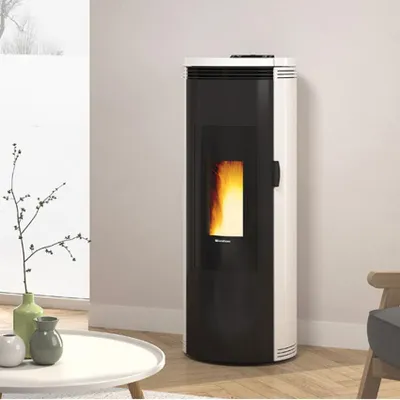 Immagine prodotto di Stufa a pellet 8kw bianca Nordica extraflame AMIKABLANC