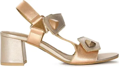Produktbild von Elegante Riemchensandalen aus Echtleder in Goldton, Modell 0702525001