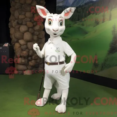 Produktbild von Maskottchen REDBROKOLY eines weißen Rehs mit Poloshirt und Ringen