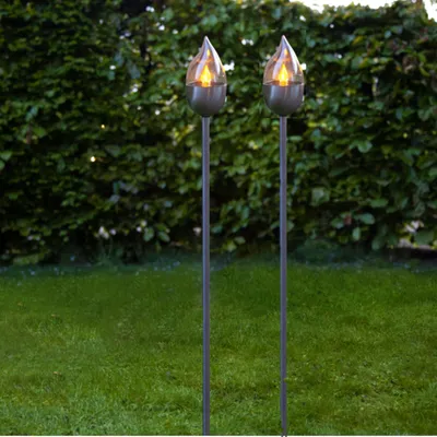 Produktbild von BUVTEC 2er-LED-Solar-Gartenfackel-Set 'Chiemsee', geschlossen, Edelstahl, ca.115 cm x 8 cm 1 Amber LED, mit Solarpanel, incl. Akku, Outdoor, Glas geschlossen, Winterfest