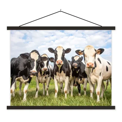 Produktbild von MuchoWow® Textilposter Kühe - Weide - Tiere - Natur - Gras 150x113 cm mit holzfarbenen Rahmen - Poster