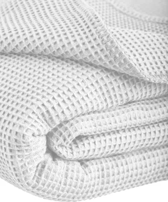 Produktbild von Waffelpique-Decke Wohndecke Sommerdecke la Diva mit Ziersticheinfassung