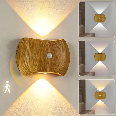 Image de Veilleuse LED avec détecteur de mouvement, lampe murale rechargeable en bois, sans fil, sans perçage, lampe murale magnétique, rechargeable via USB-C, veilleuse, éclairage d'escalier, lampe de couloir, éclairage d'armoire