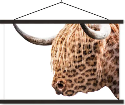 Produktbild von MuchoWow® Textilposter Schottisches Hochlandrind - Pantherdruck - Weiß 150x100 cm mit schwarzem Rahmen - Schlafzimmer