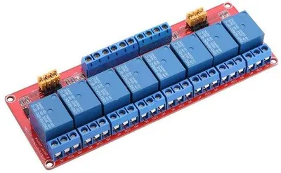 Productafbeelding van Relaismodule met 8 aansluitingen, lichtsensor, drukplatenconnector, hoog- en laagspanningsregelaars, 5V/12V/24V, met montagebouten