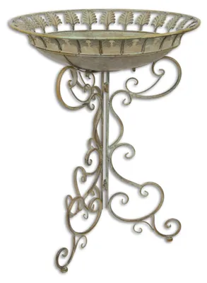 Productafbeelding van An Iron Bird Bath On Stand