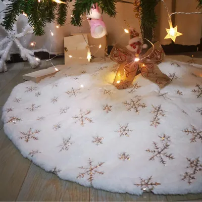 Obrázok produktu pre Dekoračná podložka pod vianočný stromček, kruhová, priemer 90 cm, zlatá, s motívom snehových vločiek