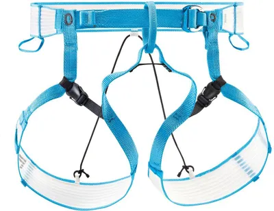 Blauer Petzl Altitude Hüftgurt mit weißen Polsterungen und schwarzen Verstellriemen