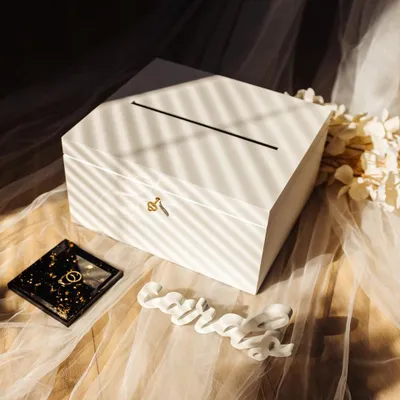 Produktbild von Creative Deco Weiße Holzkiste mit Deckel Kartenbox Hochzeit - 29x25x15 cm