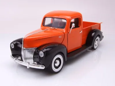 Produktbild von Motormax 73170OR Ford Pick Up 1940 orange schwarz 1:18