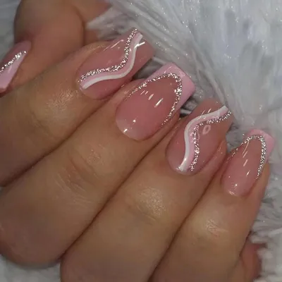 Produktbild von 24er Packung French Rosa Weiße Streifen Press on Nägel mit Nagelkleber