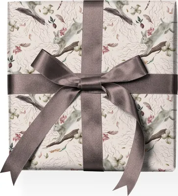 Produktbild von Winter schönes Geschenkpapier mit Schnee-Hasen und Blüten, beige - G22125, 32 x 48cm
