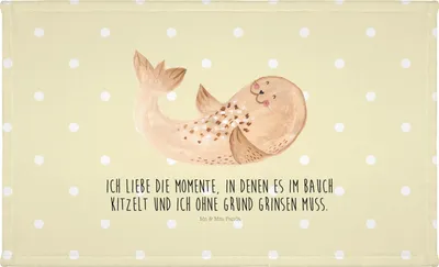 Produktbild von Mr. & Mrs. Panda Handtuch 50x100 Robbe Liegen - Gelb Pastell - Geschenk, Frotteehandtuch, Lachen, Flauschtuch, Ostsee, Meerestier, Nordsee, Händehandtuch, Seehund, Strand