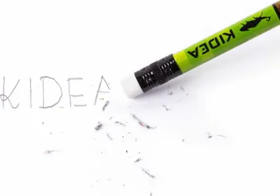 Produktbild von Dreieckiger HB-Bleistift mit Radiergummi Pixele Kidea
