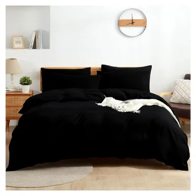 Produktbild von Bettwäsche 135x200 cm aus Baumwolle in Schwarz, 100% atmungsaktive Baumwolle, Set mit 1 Kissenbezug 80x80 cm und 1 Bettbezug mit Reißverschluss