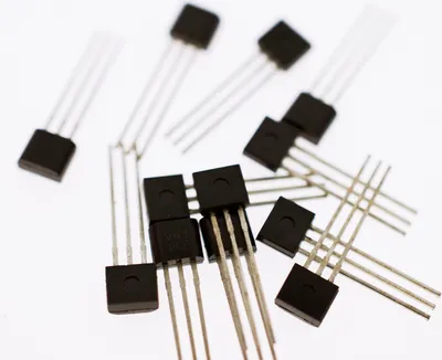 Produktbild von 5x ZTX1053A TRANSiSTOR NPN 75V 3A 140MHz E-LINE #712641