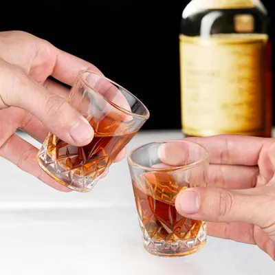 Immagine prodotto di Set di bicchierini trasparenti da 55 ml - per liquori - 8 pezzi