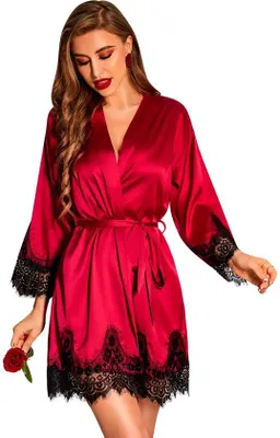 Produktbild von Seidene Kimono-Damen-Badjas mit Spitze Bordeauxrot
