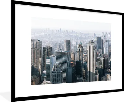 Produktbild von MuchoWow® Gerahmtes Poster New York - Skyline - Nebel 90x60 cm - Poster mit Schwarzem Bilderrahmen Wandposter Rahmen Foto Bilder - Wanddekoration - Fotos