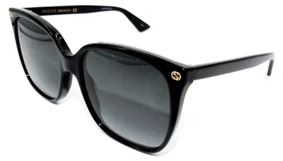 Image de Lunettes de soleil élégantes pour femmes, offrant une protection de haute qualité