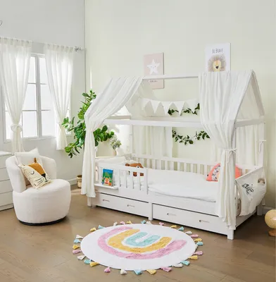 Produktbild von Alavya Home® Komplett SET Vorhänge 100 x 150 cm Kurz 2er-Set mit Hausbett DEKO Dekoset 2 Stück Betthimme mit Wimpelkette I 100%Musselin Baumwolle für Kinderbetten Kinderzimmer