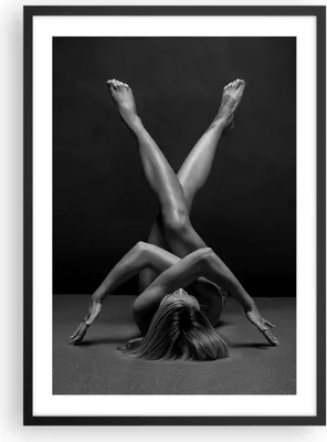 Produktbild von Gerahmtes Poster - Schwarzer Rahmen - Frau Gymnastik Yoga - 50x70 cm - Wand Bild - Wanddeko - Wandbilder - Kunstposter - Wandposter - Bilderrahmen - Bilder - Kunstdruck - P2BPA50x70-4957