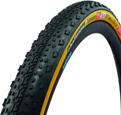 Zdjęcie produktu dla Opona gravelowa CHALLENGE Getaway Pro Handmade TLR Clincher, kolor: czarny/brązowy, rozmiar: 40-622