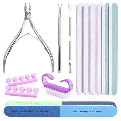 Image de Kit de manucure, 13 pièces : limes à ongles, coupe-ongles, polissoir