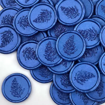 Productafbeelding van Wax Zegel Stickers - Envelop Zegels - Uitnodigingen Verfraaien - Handgemaakt Dennenpatroon - 30 mm Diameter - Blauw