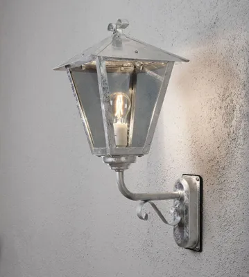 Produktbild von Konstsmide Benu Up galvanisierter Stahl, rauchfarbenes Acrylglas, Hand EU 434-320