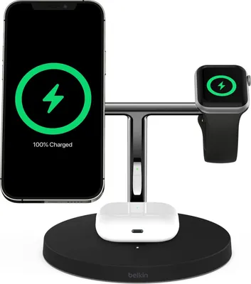 Produktbild von BoostCharge Pro Drahtloses 3-in-1-Ladegerät mit MagSafe, 15 W, Schwarz