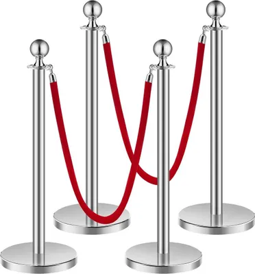 Productafbeelding van 4 zilverkleurige paalhouders, 2 rode fluwelen linten, basis met zandinjectie