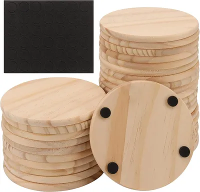 Productafbeelding van Ronde onbehandelde houten onderzetters - Set van 30 - 10 cm diameter - Onderzetters van ongelakt hout met antislip siliconen punten