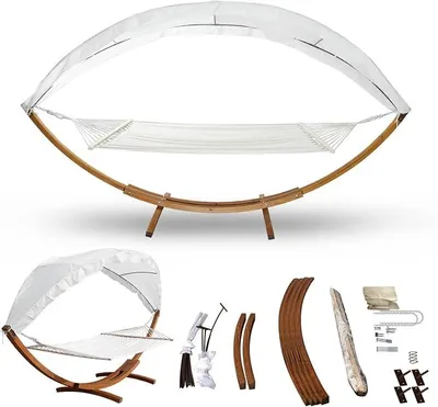 Imagen del producto de Hamaca con estructura y toldo, fabricada con madera de alerce resistente a la intemperie, con capacidad para hasta 200 kg. Hamaca para 2 personas, ideal para uso tanto en exteriores como en interiores