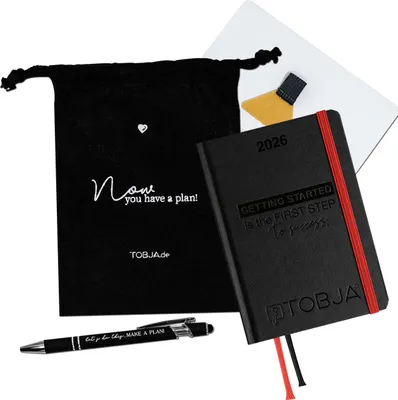 Produktbild von Taschenkalender 2026 A6 schwarz + Zubehör Set - Terminplaner mit Froschtasche, Stift, Pen-Loop und Beutel | Hardcover Kalender 2026 A6