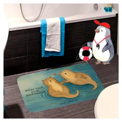 Produktbild von Badematte selbst gestalten Otter Hände haltendes Design - Geschenk, Duschvorleger, Paar, verliebt, glücklich, Liebe, Badvorleger, personalisiert, mit Namen