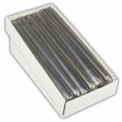 Produktbild von 12 Papstar Leuchterkerze Ø 2,2 cm, 25 cm silber einzeln cellophaniert 82655