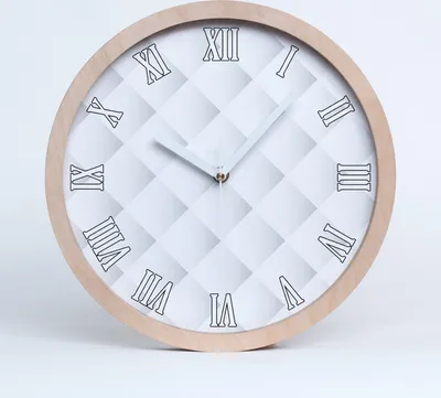 Produktbild von Holzuhr 30fi cm wanduhr - weiße Spitzen - Quadrate Hintergrund