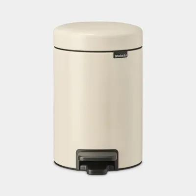 Obrázek produktu pro Koš na odpadky s pedálem Brabantia NewIcon 1005523, 3 l, plynulé zavírání, protiskluzová základna, béžová