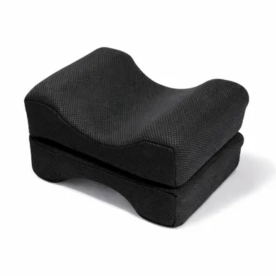Produktbild von COIL Kniekissen, Orthopädisches Beinkissen für Seitenschläfer | Beinseparator I ergonomisch, mit atmungsaktivem Bezug I Schwarz I 20 x 25 x 16cm