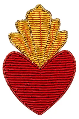 Produktbild von Ex-Voto Handgestickte Brosche - Rotes Herz mit Goldflamme